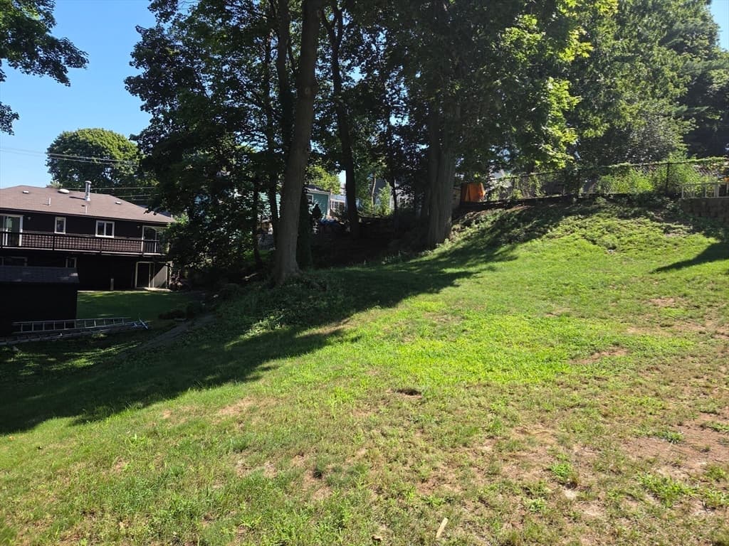 10 Duke Street, Swampscott MA 01907 photo 17