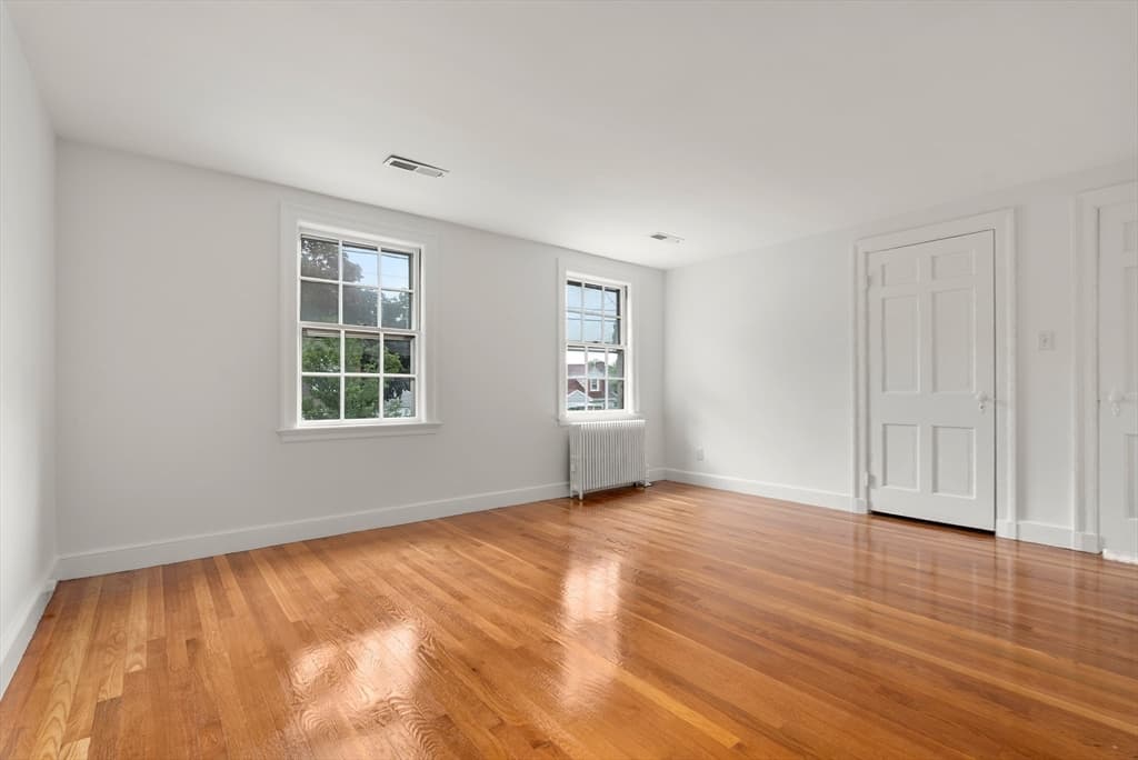 204 Thacher St, Milton MA 02186 photo 13