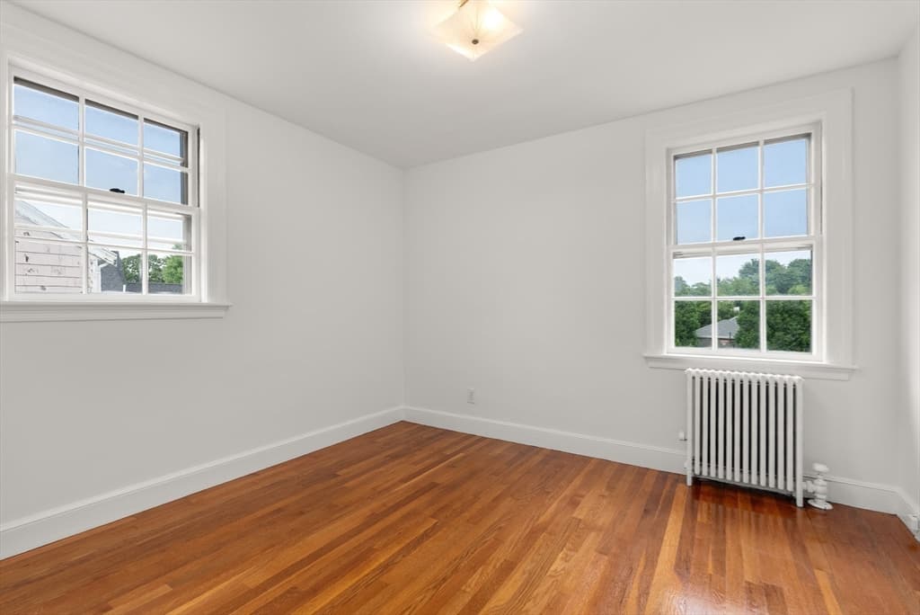 204 Thacher St, Milton MA 02186 photo 14