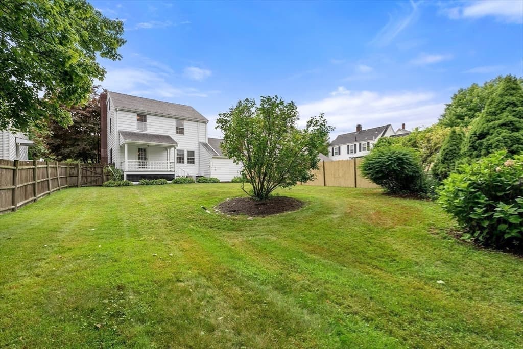 204 Thacher St, Milton MA 02186 photo 25