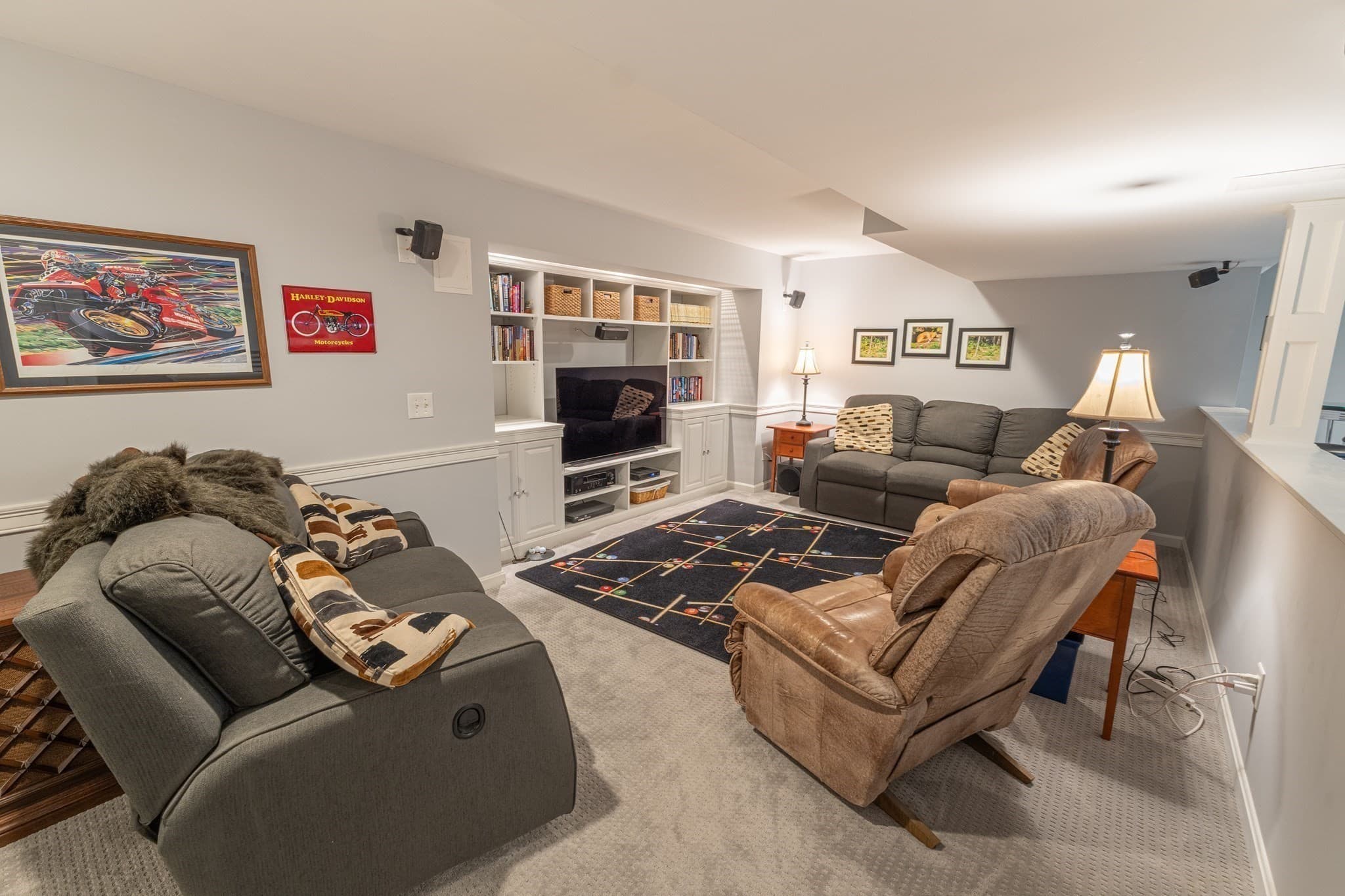 Single Family Residence at 383 Mashapaug Rd, Holland MA 01521, photo 27 of 42