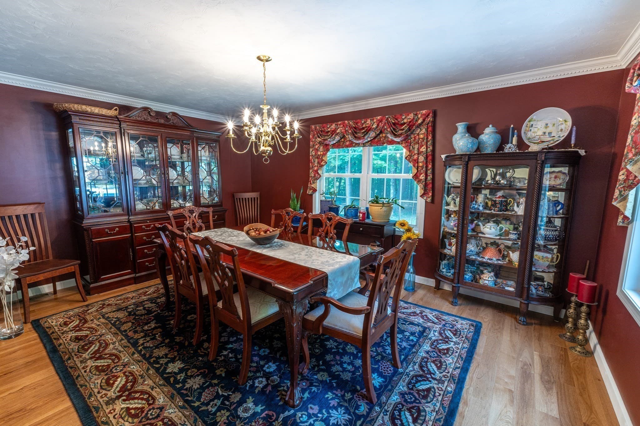 Single Family Residence at 383 Mashapaug Rd, Holland MA 01521, photo 12 of 42