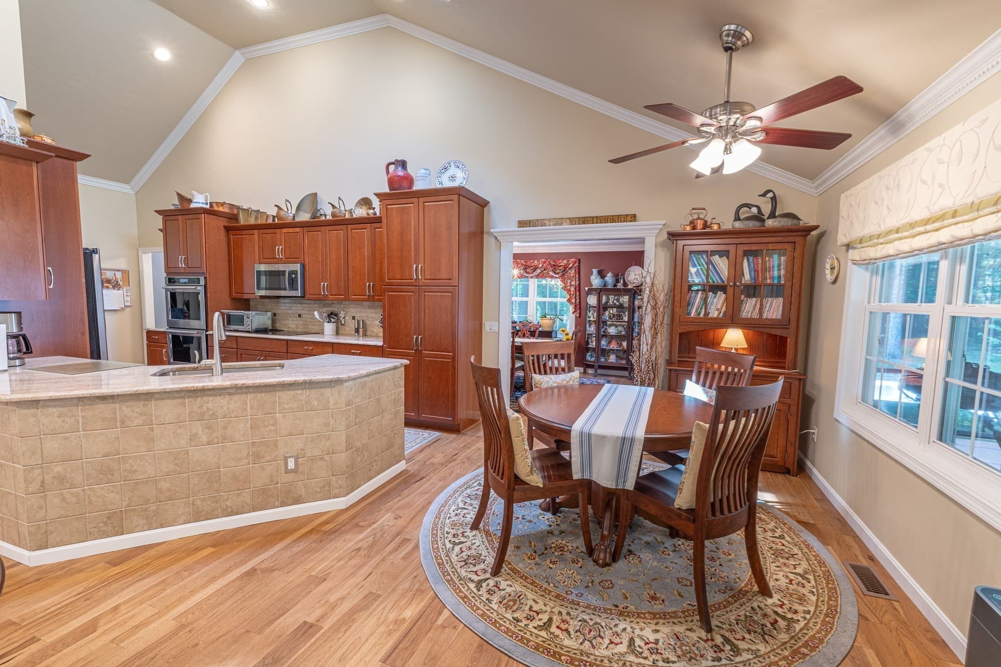 Single Family Residence at 383 Mashapaug Rd, Holland MA 01521, photo 9 of 42