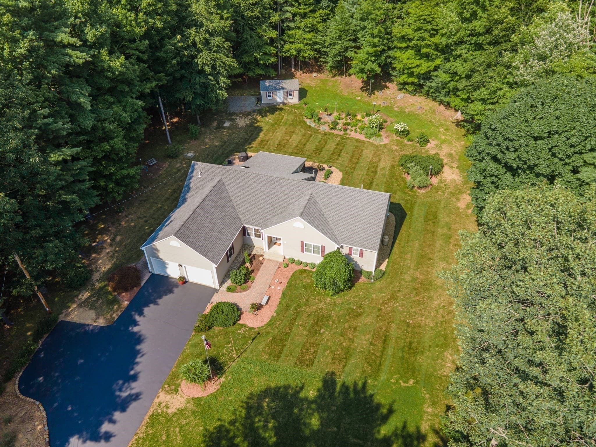 Single Family Residence at 383 Mashapaug Rd, Holland MA 01521, photo 37 of 42