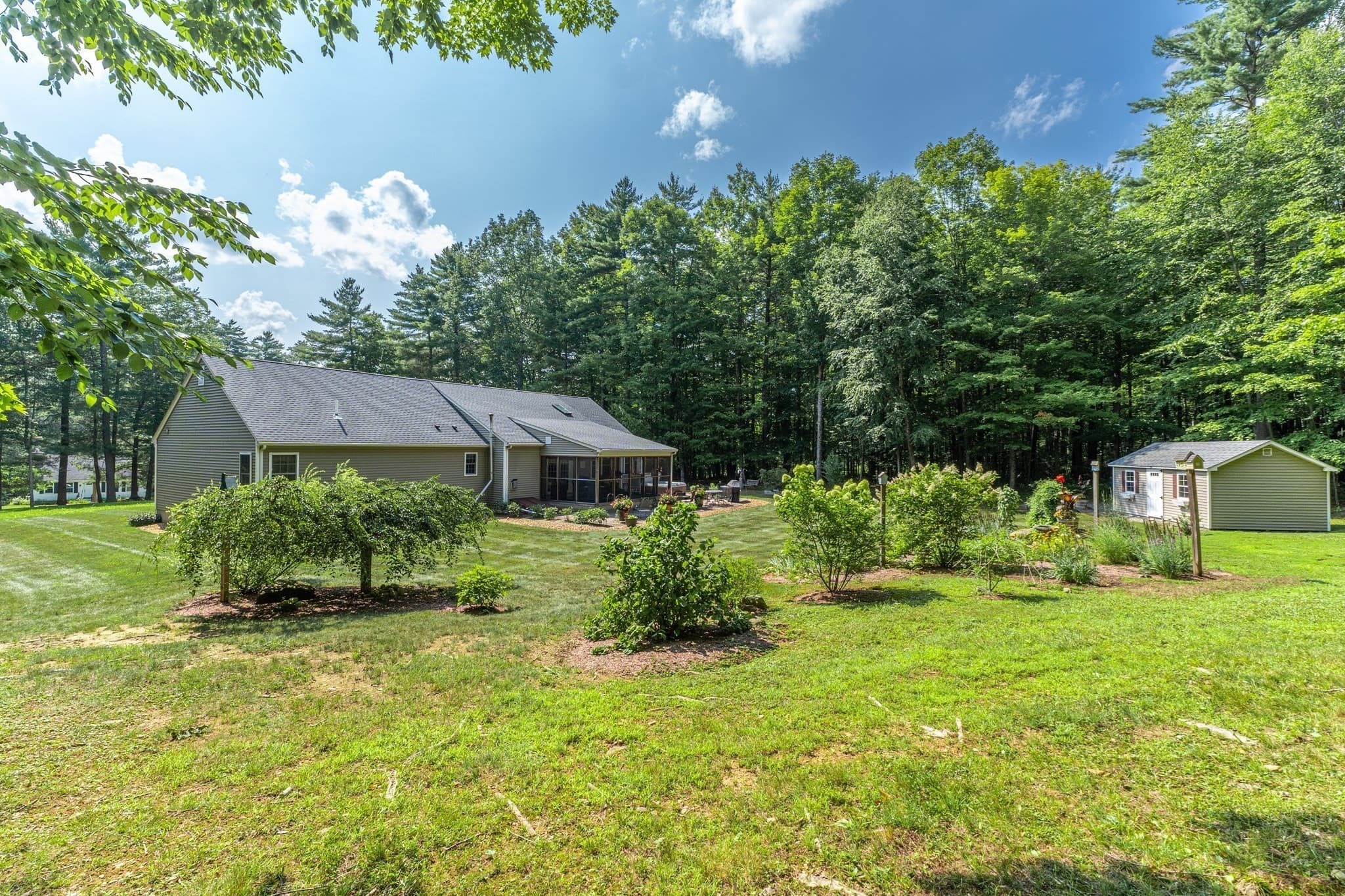 Single Family Residence at 383 Mashapaug Rd, Holland MA 01521, photo 40 of 42