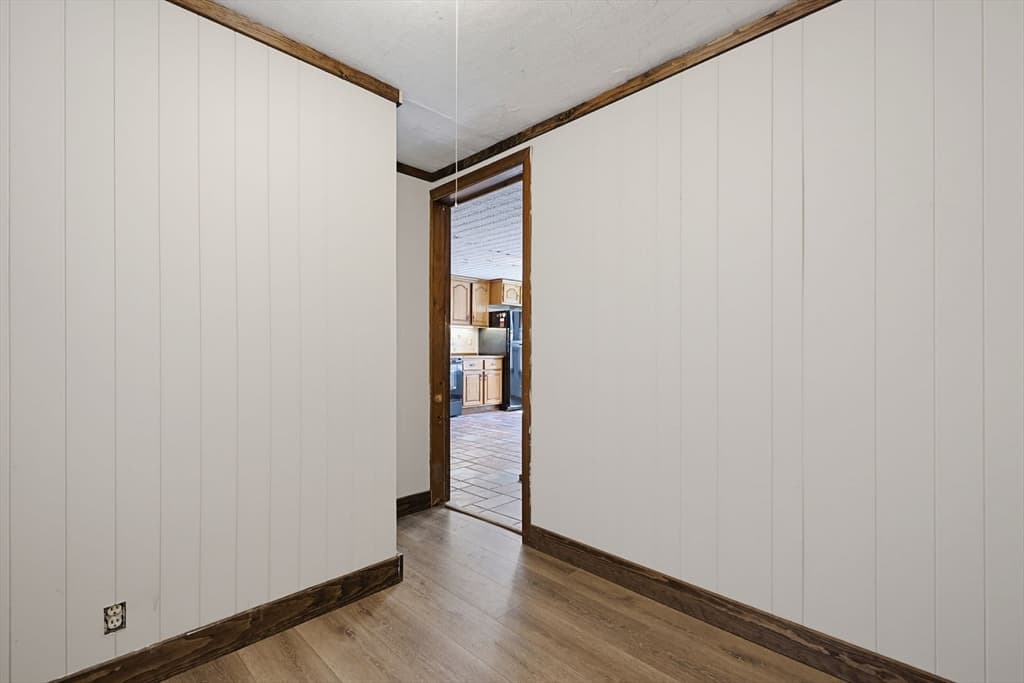 525 Clark St, Gardner MA 01440 photo 12