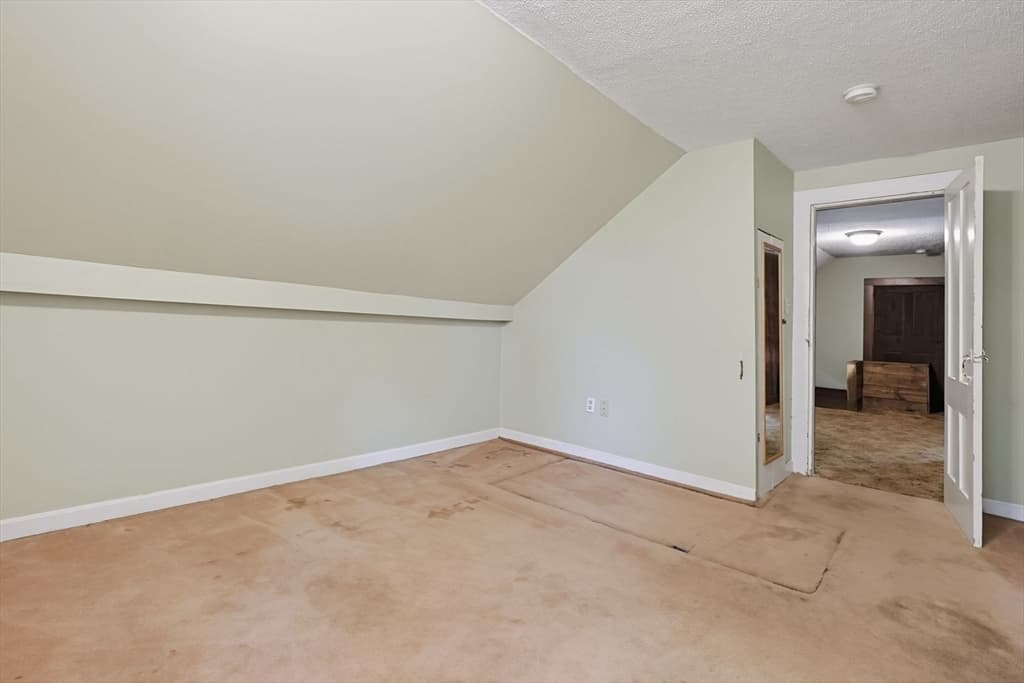 525 Clark St, Gardner MA 01440 photo 22