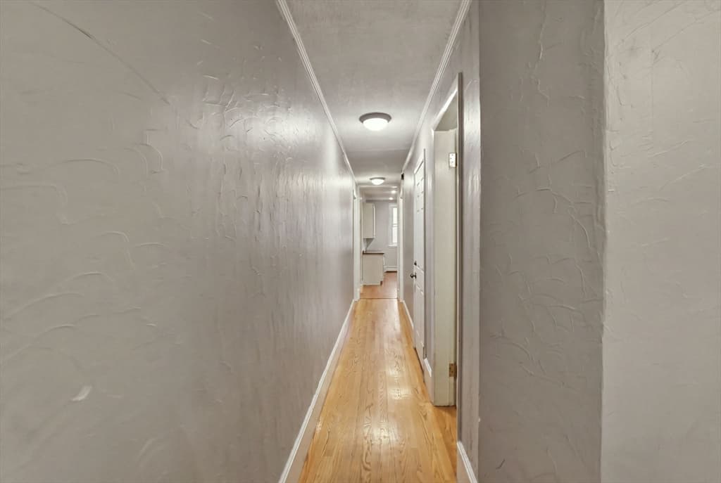 Condominium at 66 Beacon St # 1, Chelsea MA 02150, Chelsea, photo 6 of 27