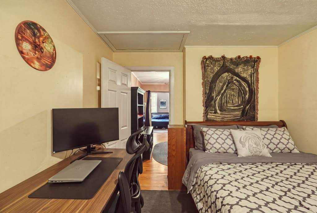 Condominium at 66 Beacon St # 1, Chelsea MA 02150, Chelsea, photo 19 of 27