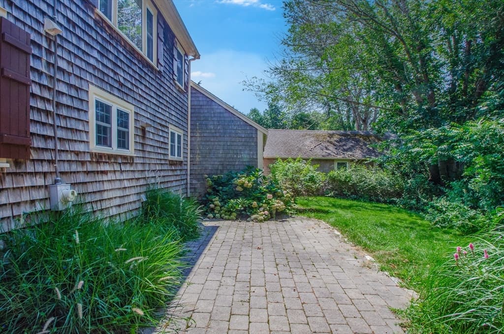 65 Acushnet Rd, Mattapoisett MA 02739 photo 25