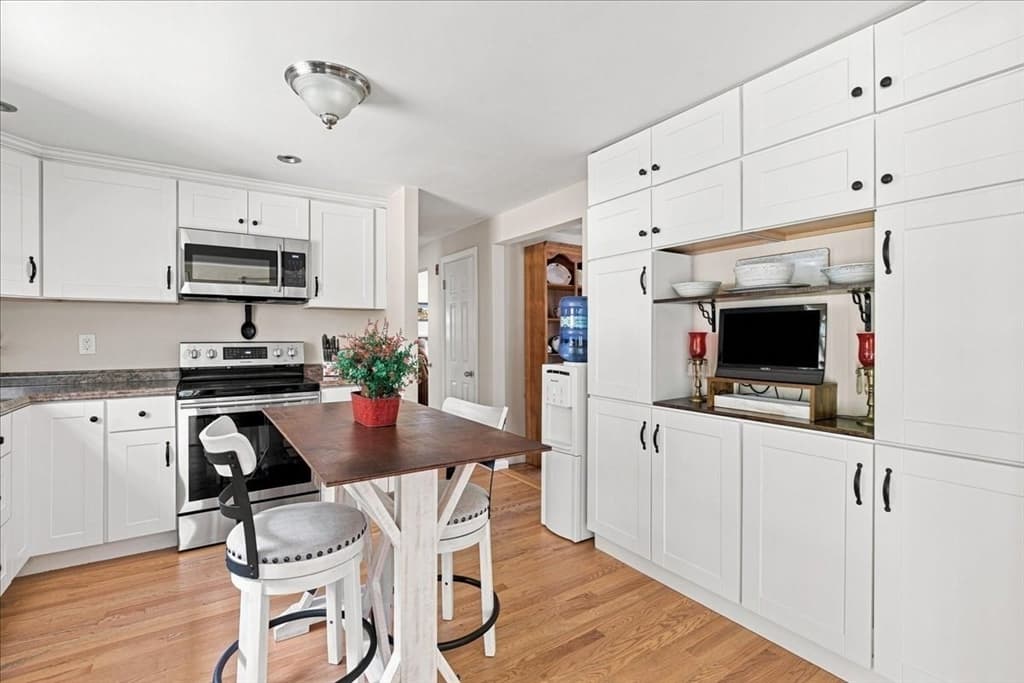 259 Water St, Hanover MA 02339 photo 10