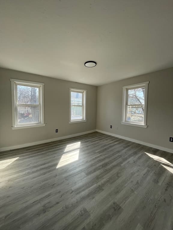 34 Newbury, Worcester MA 01609 photo 13