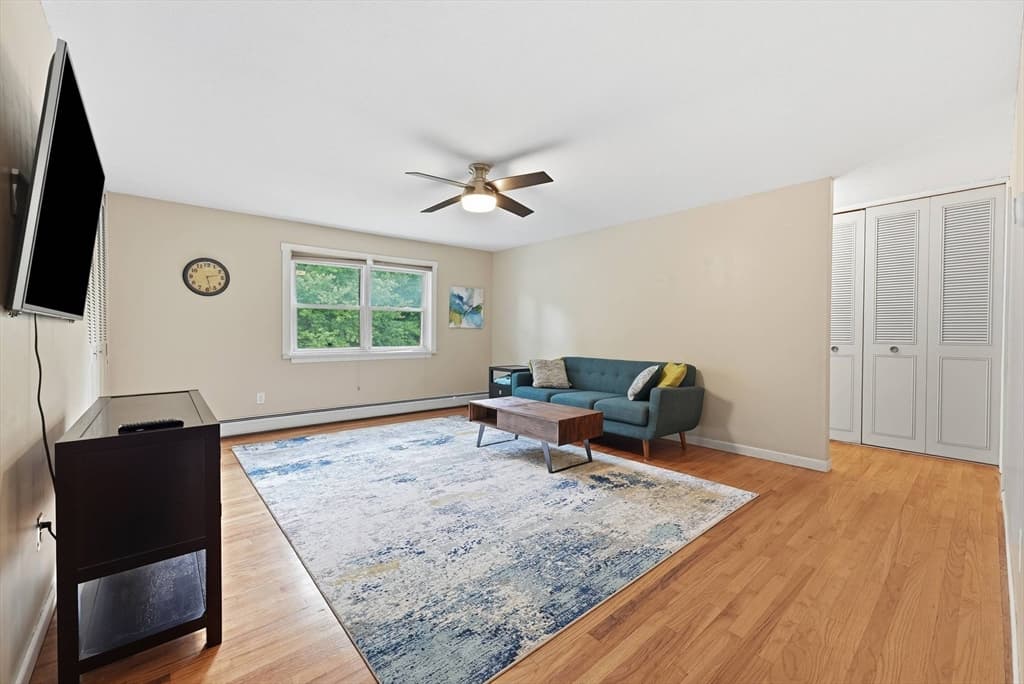90 Colonial Circle # D, Chicopee MA 01020 photo 2