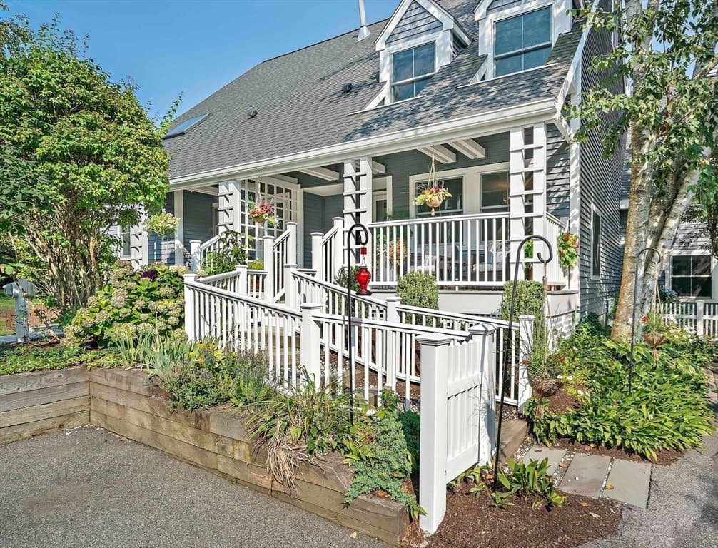 2 Rivers Edge Rd # 2, Hull MA 02045 photo 2
