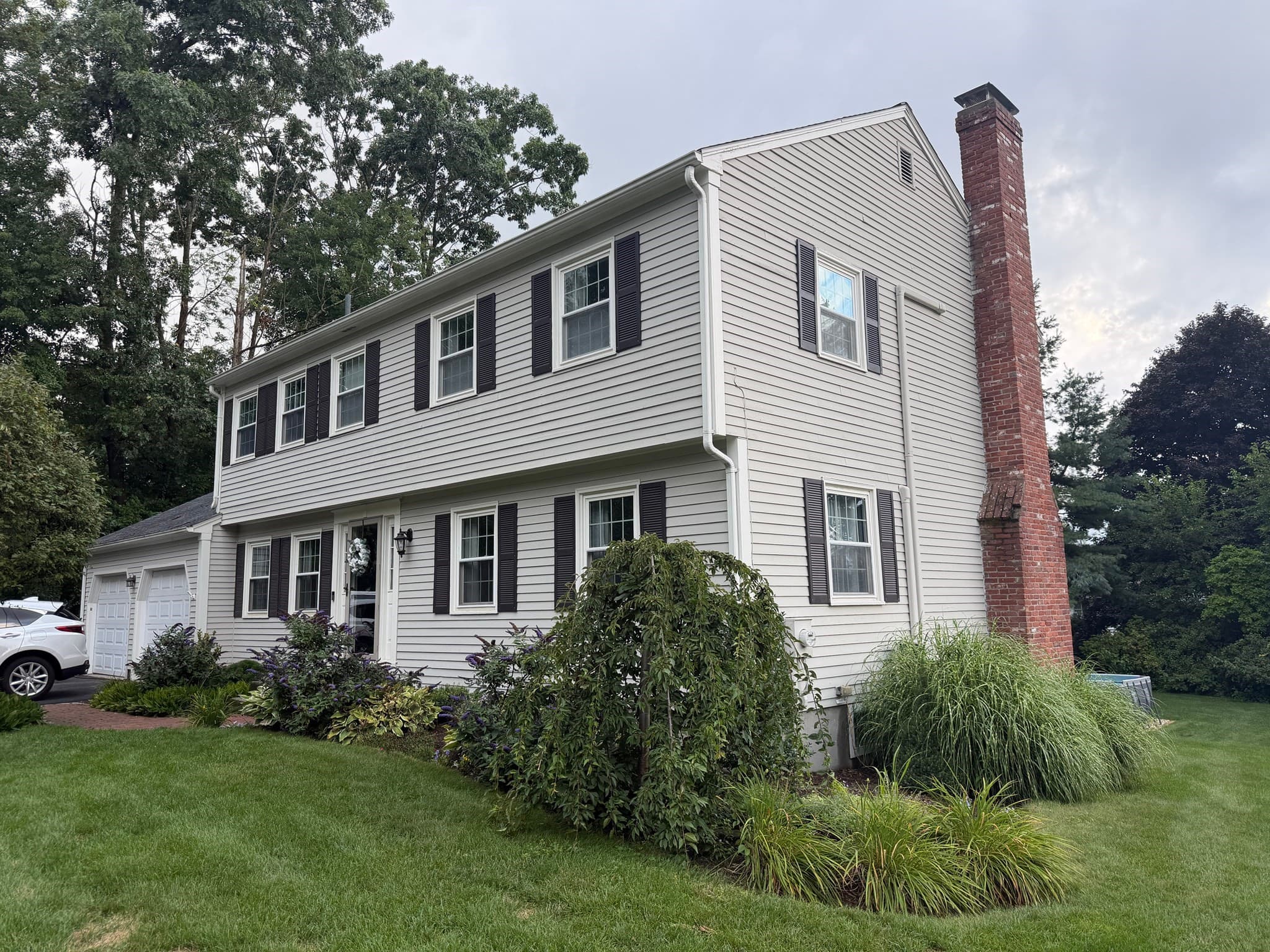 4 Robertson Rd, Auburn MA 01501