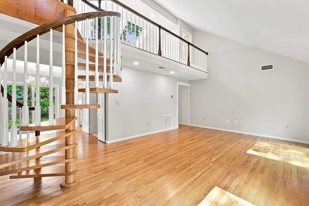 15 Fifer Ln # 15, Lexington MA 02420 photo 3