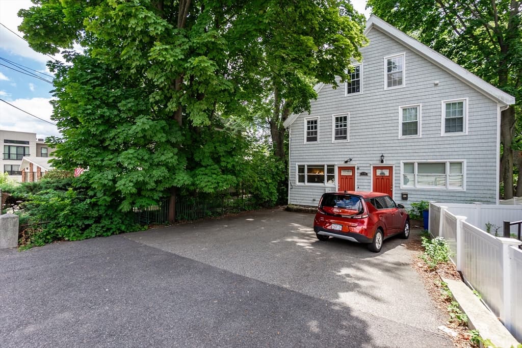198 School # 1, Quincy MA 02169