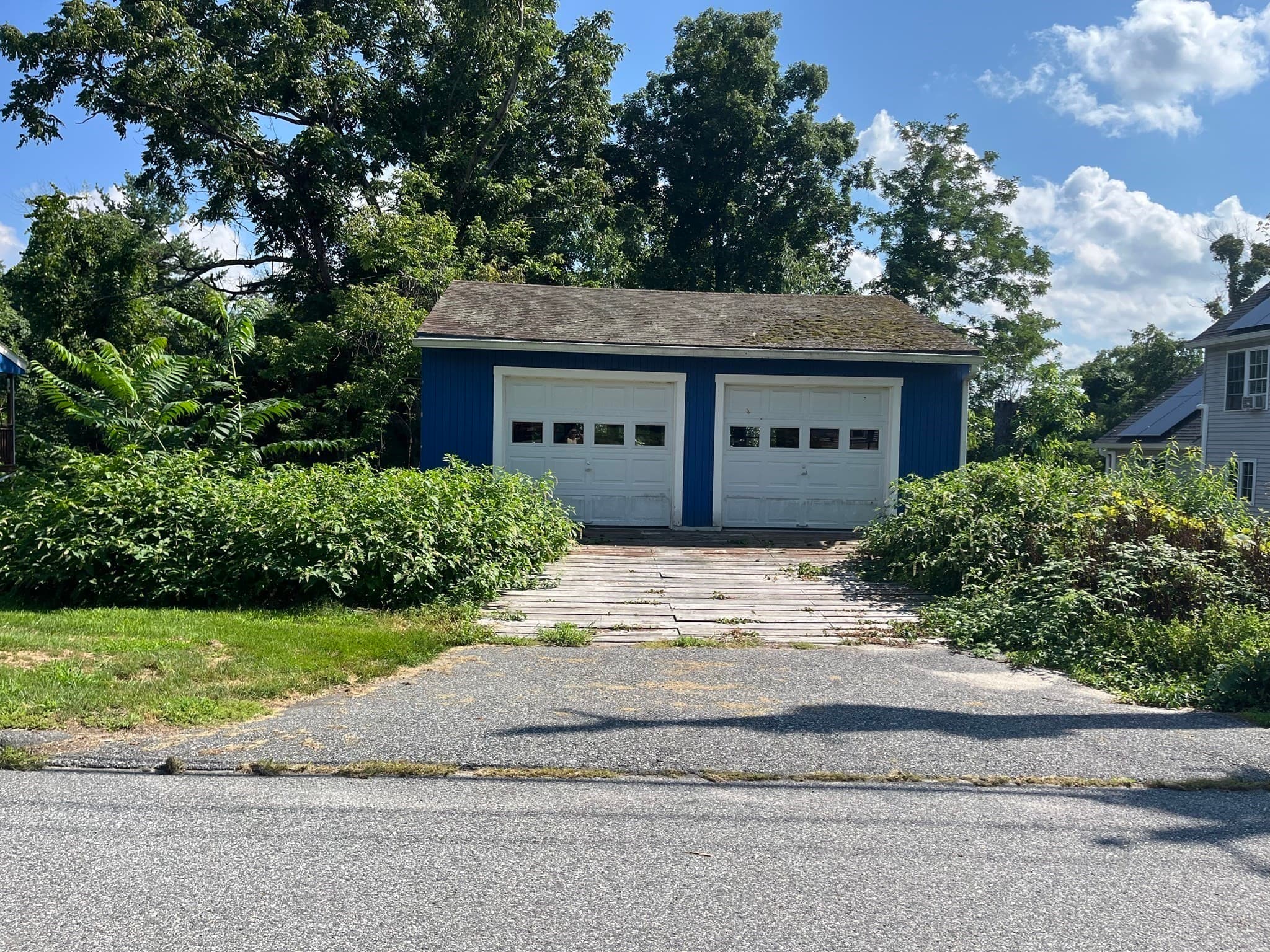 Single Family Residence at 41 Iroquois Street, Worcester MA 01602, Worcester, photo 40 of 41