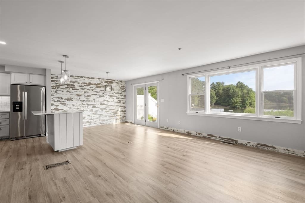 241 Carver Rd # 7, Plymouth MA 02360 photo 3