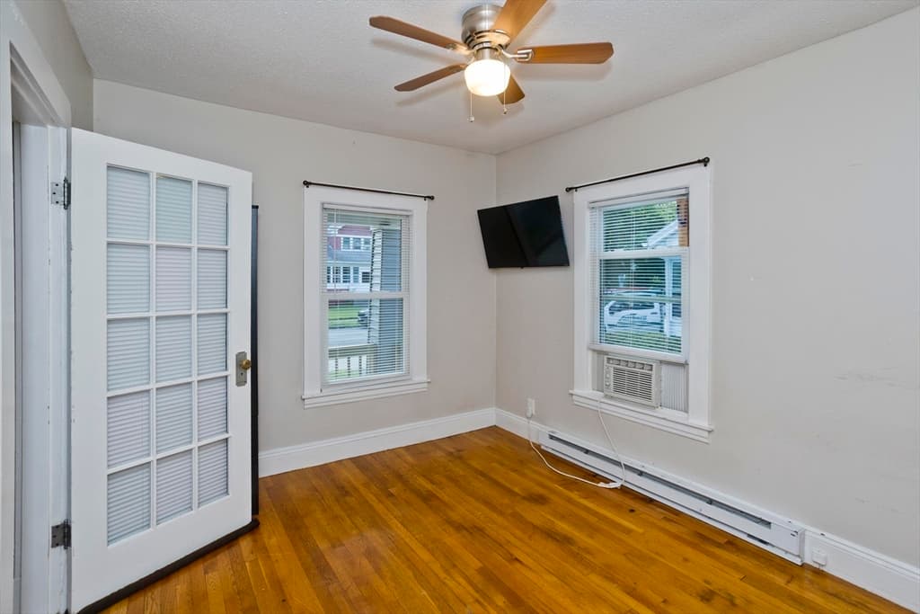Single Family Residence at 89 W. Alvord St, Springfield MA 01108, Springfield, photo 20 of 27