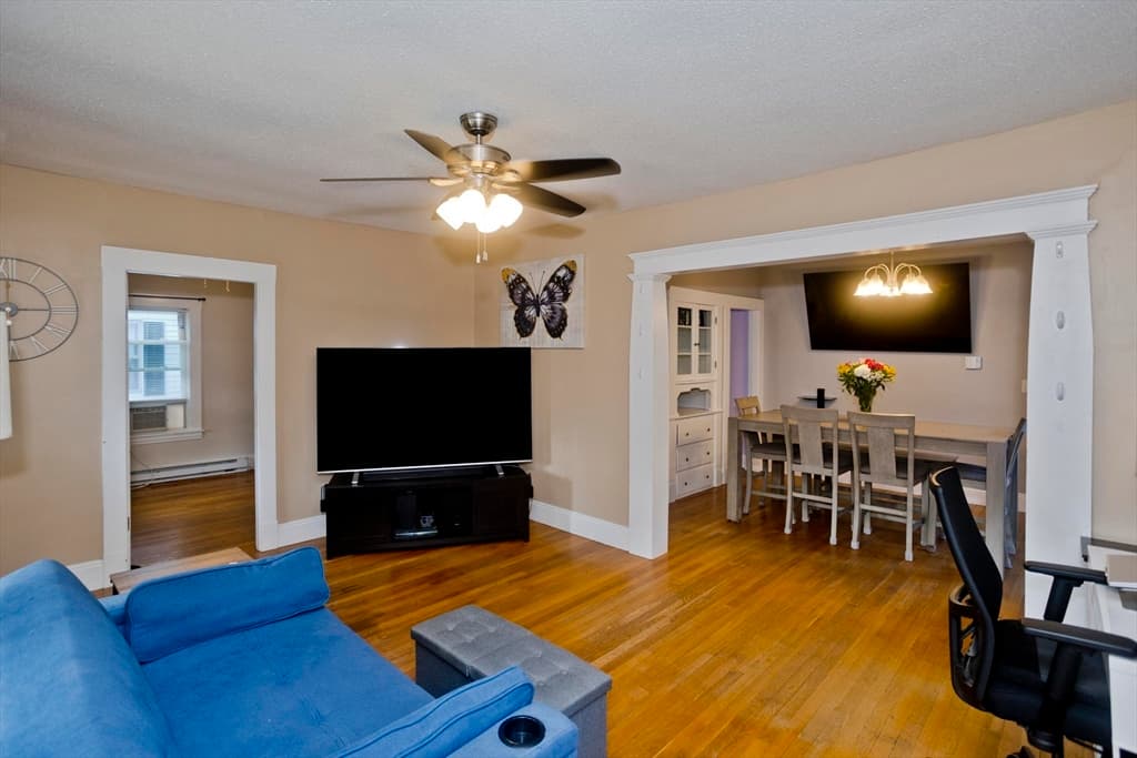 Single Family Residence at 89 W. Alvord St, Springfield MA 01108, Springfield, photo 8 of 27