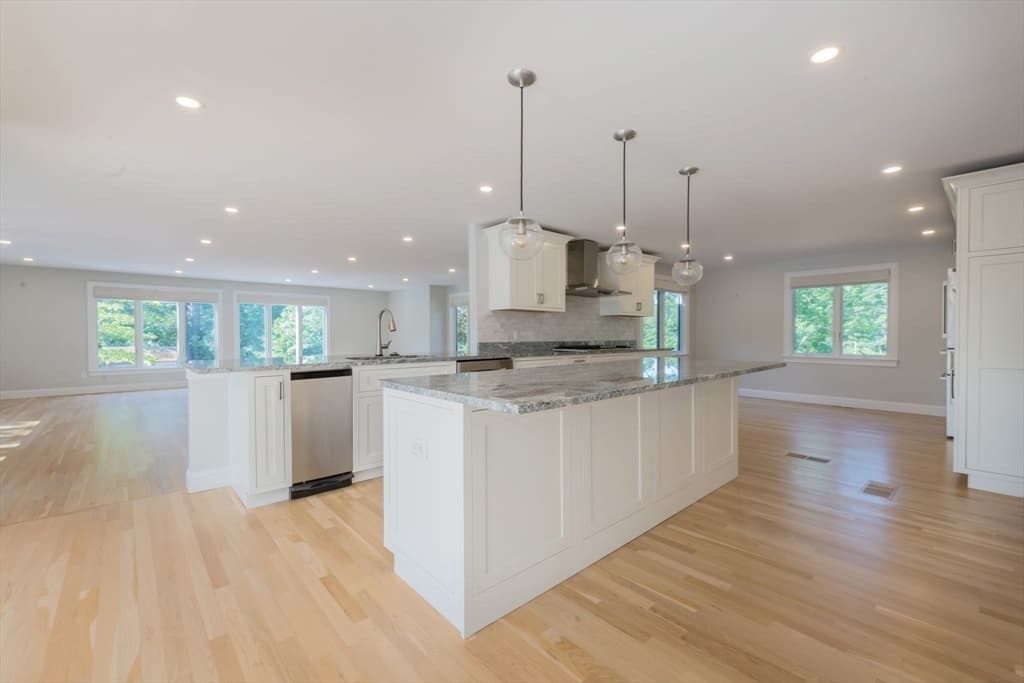 18 Marscot Way, Plymouth MA 02360 photo 6