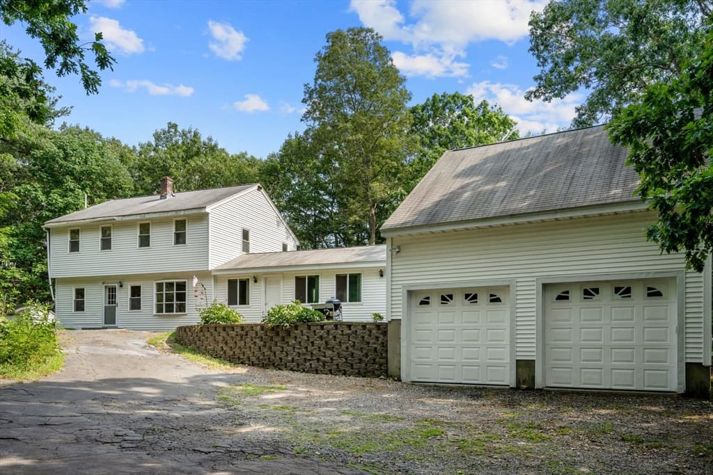 287 Haverhill St, North Reading MA 01864