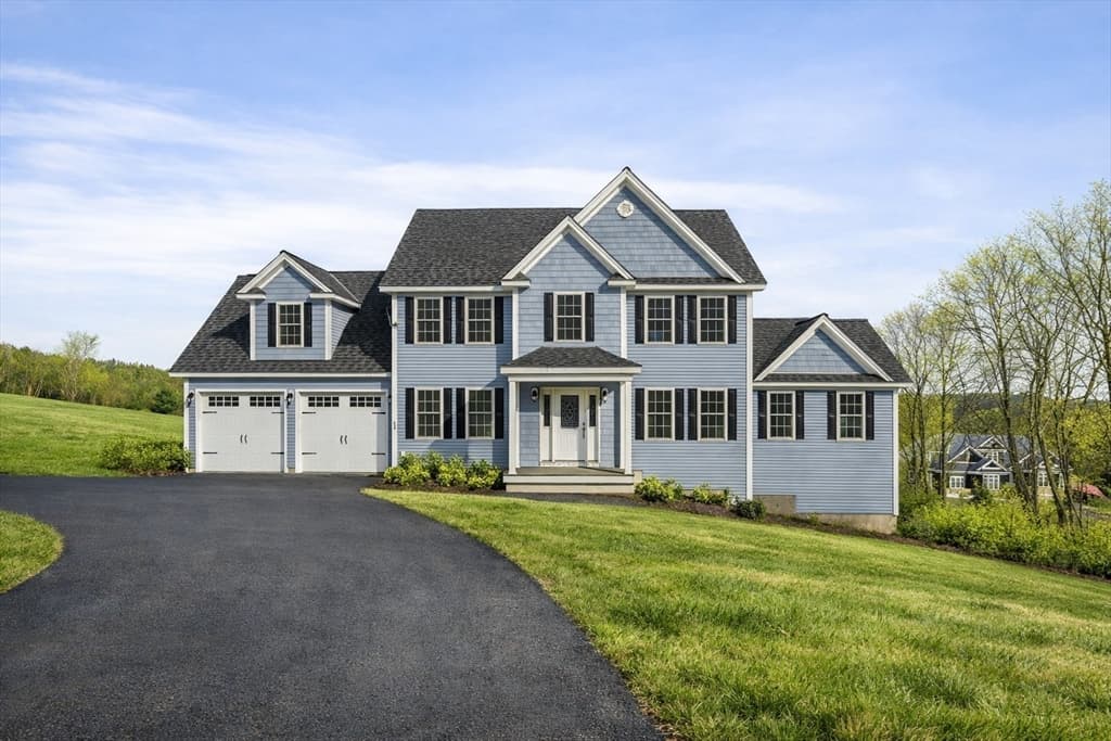 501 Alpine Rd, Fitchburg MA 01420