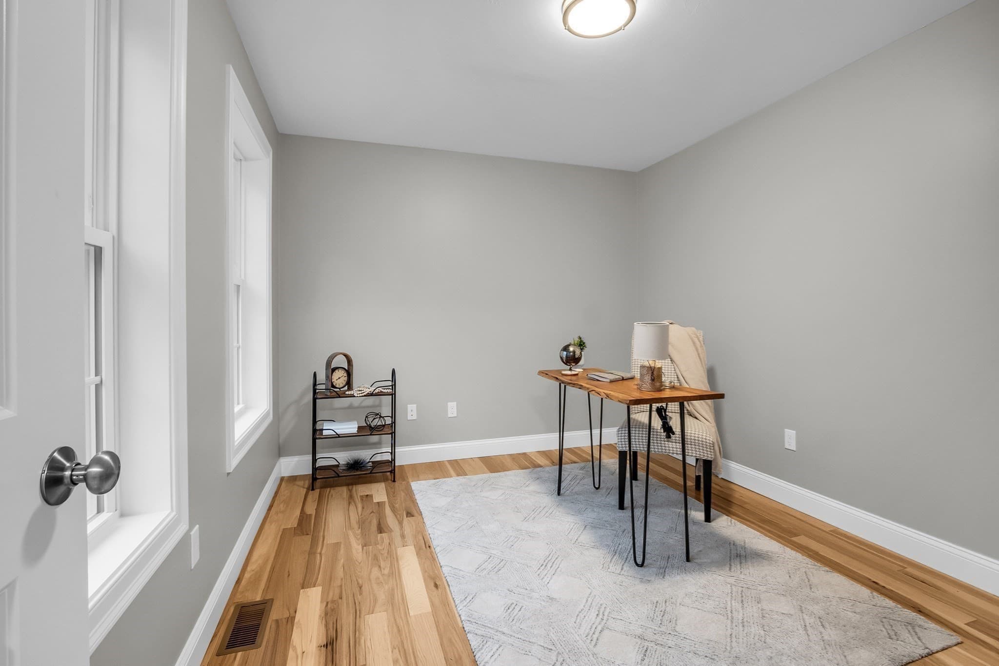 Single Family Residence at 501 Alpine Rd, Fitchburg MA 01420, Fitchburg, photo 10 of 35