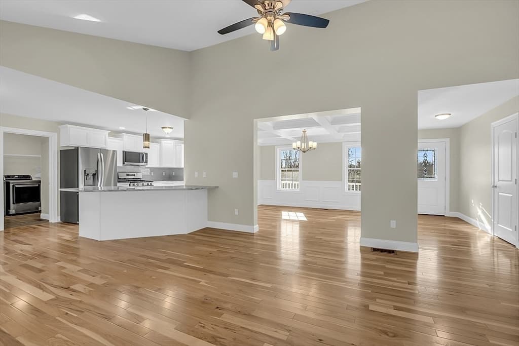 523 Alpine Rd, Fitchburg MA 01420 photo 5