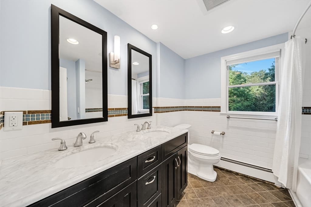 81 Seaver St, Wellesley MA 02481 photo 22