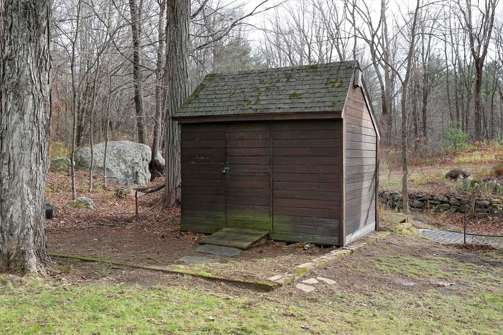 Single Family Residence at 8 Juniper St, West Brookfield MA 01585, West Brookfield, photo 38 of 42