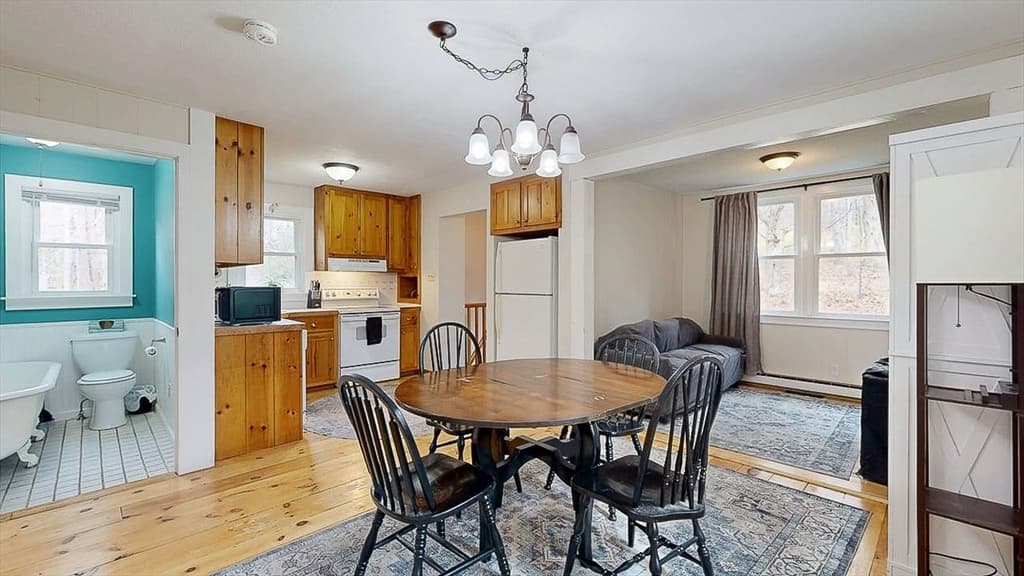Single Family Residence at 8 Juniper St, West Brookfield MA 01585, West Brookfield, photo 11 of 42