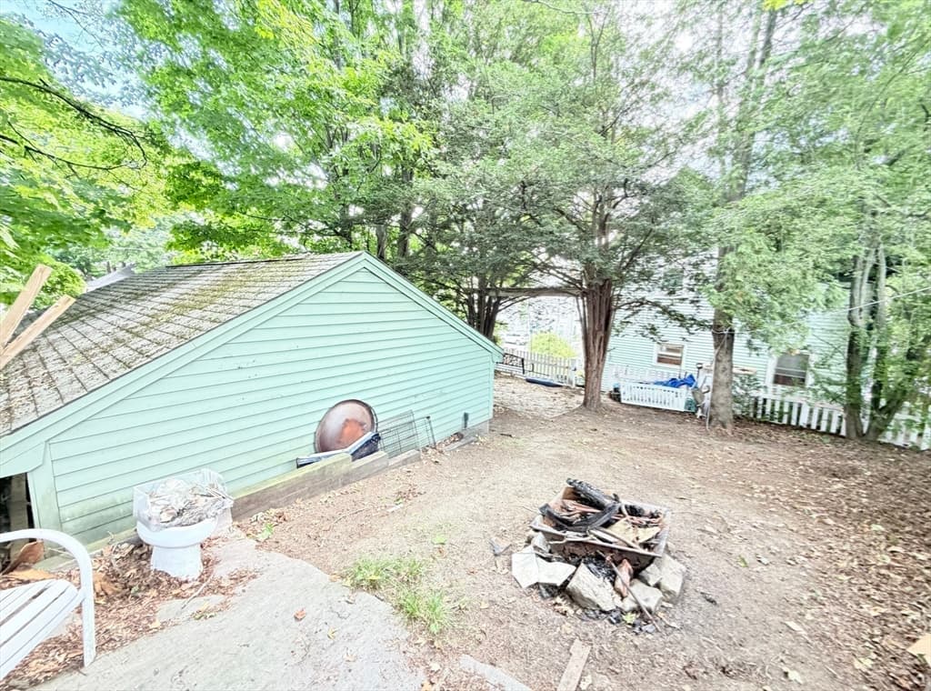2 Abbott St, Haverhill MA 01835 photo 16