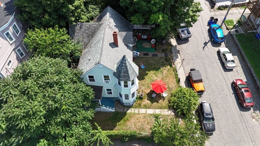 2 Abbott St, Haverhill MA 01835 photo 5