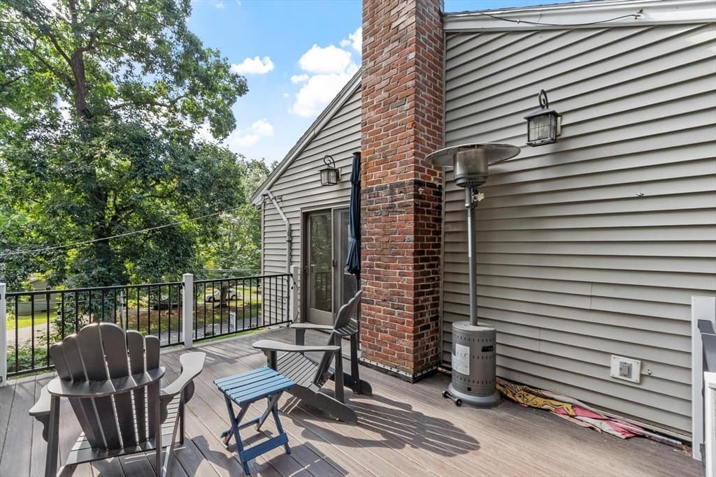 155 Winona St, Peabody MA 01960 photo 32