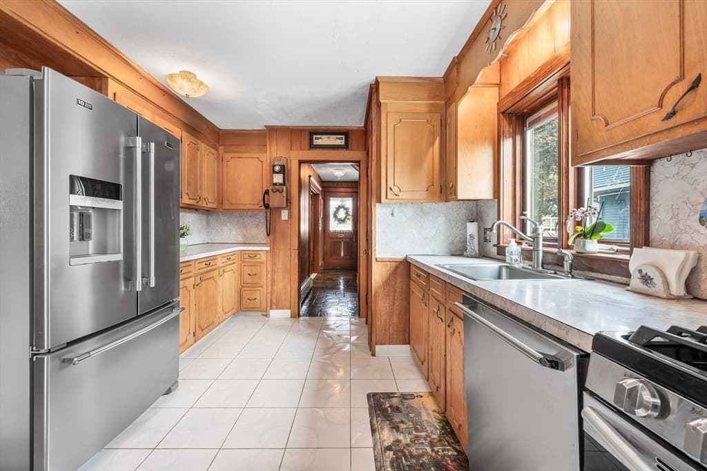 79 Butler Rd, Quincy MA 02169 photo 10