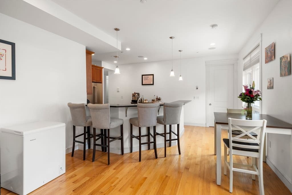 350 West 2nd St # 1, Boston MA 02127 photo 6