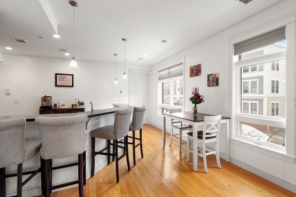350 West 2nd St # 1, Boston MA 02127 photo 8