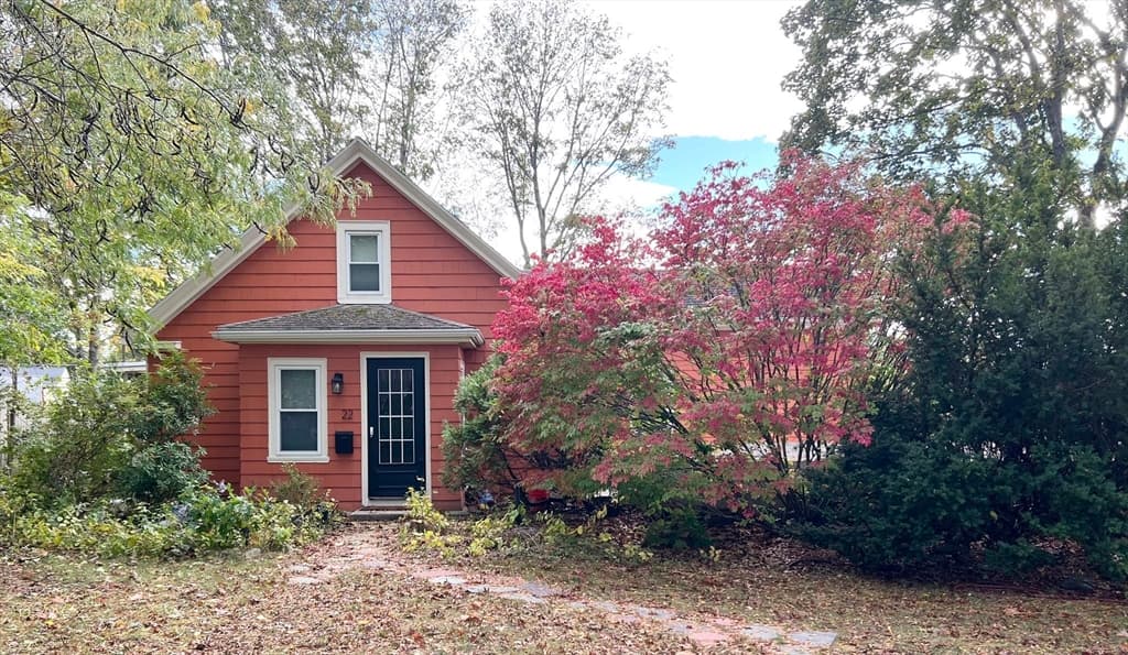 22 Ransom Road, Framingham MA 01702