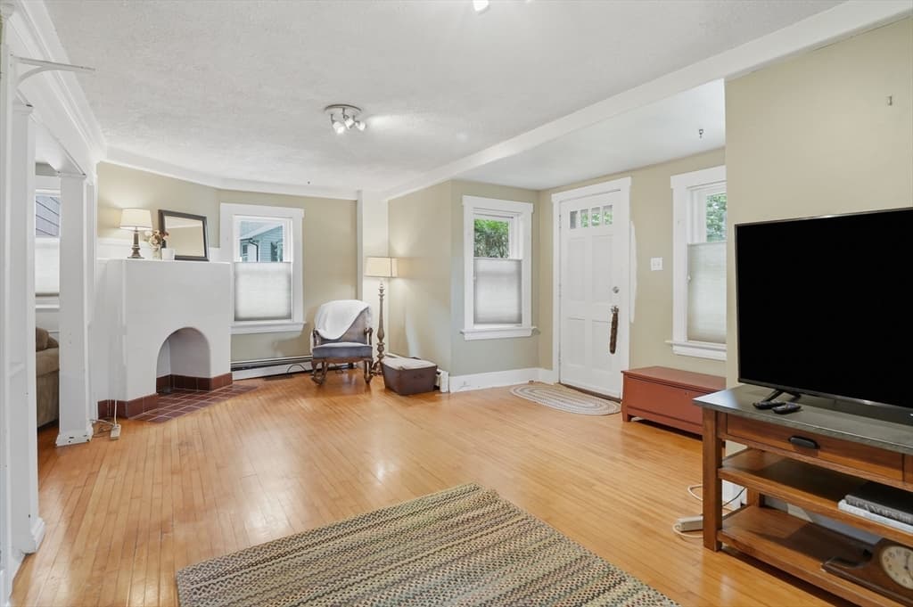22 Ransom Road, Framingham MA 01702 photo 5