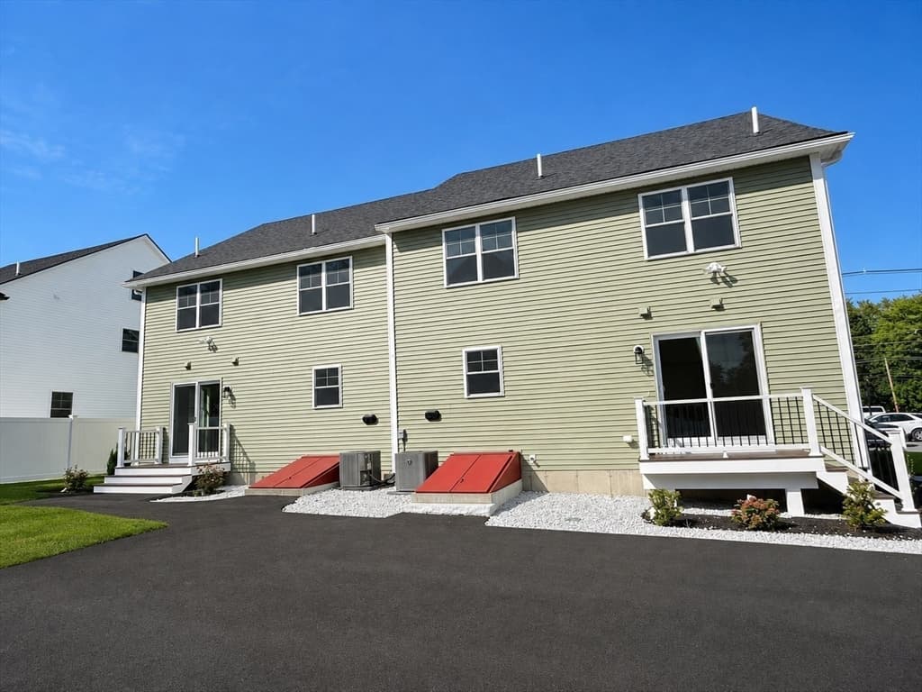 813 Main St # 2, Tewksbury MA 01876 photo 17