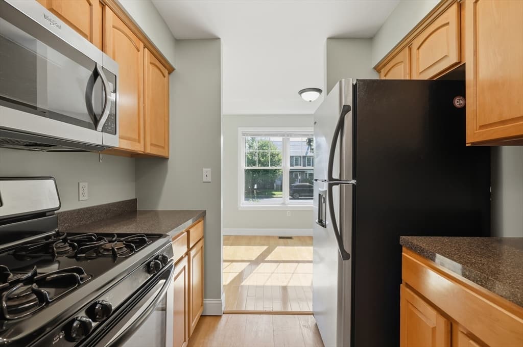 6 Mayberry Drive, Westborough MA 01581 photo 7