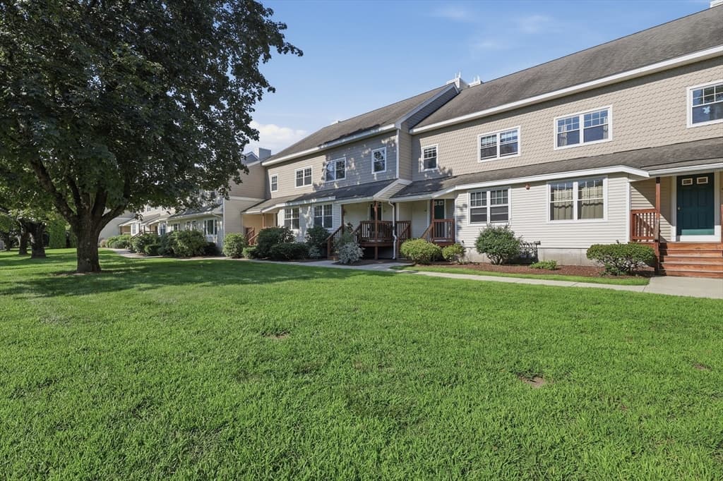 6 Mayberry Drive, Westborough MA 01581 photo 3