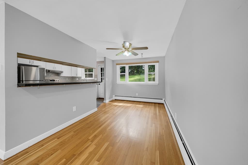566 Main St, Stoneham MA 02180 photo 6