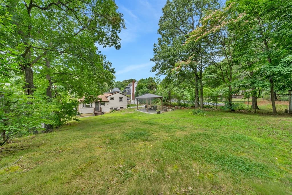 566 Main St, Stoneham MA 02180 photo 20