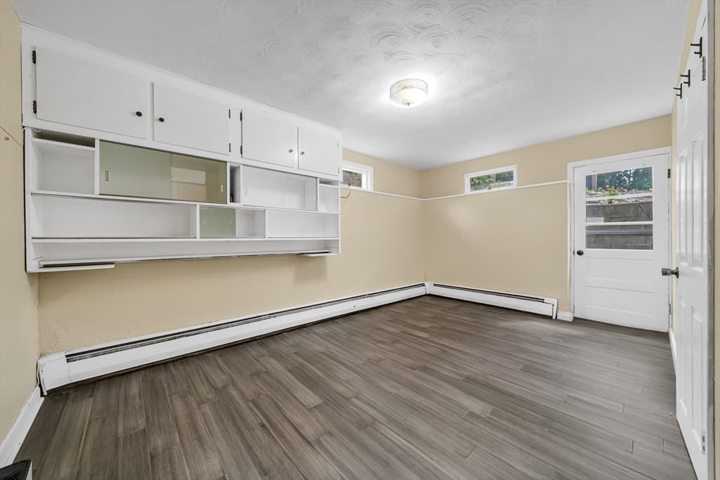 566 Main St, Stoneham MA 02180 photo 15