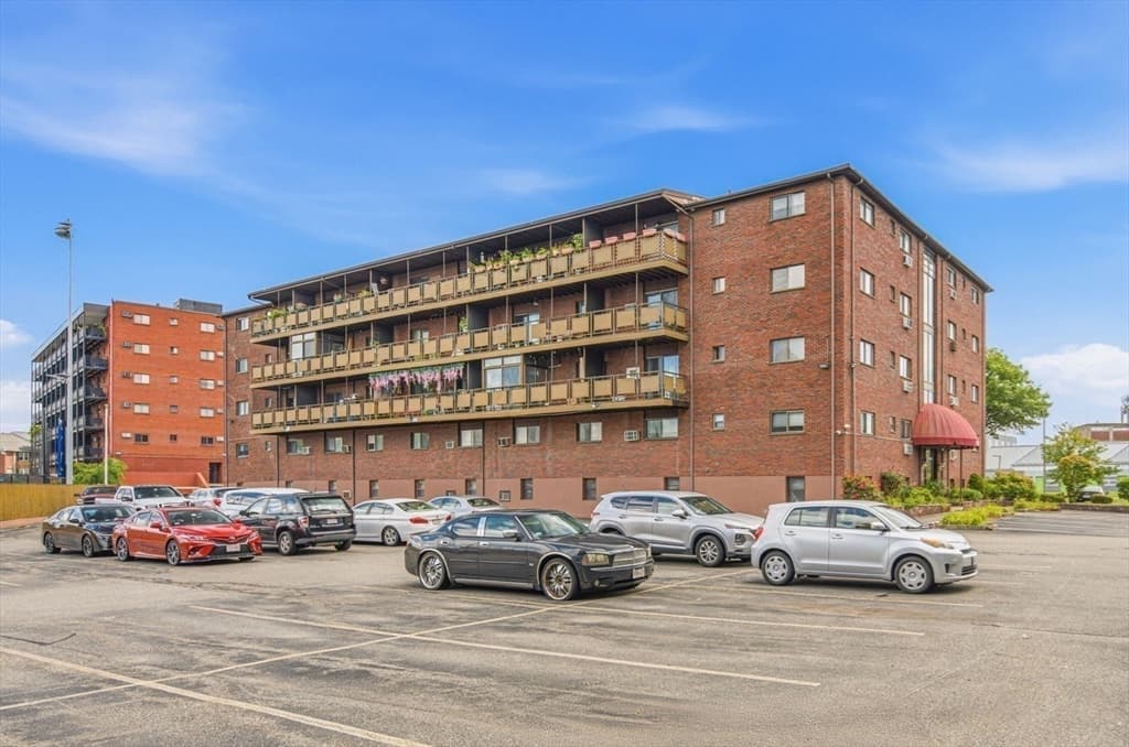595 Revere Beach Pkwy # 40, Revere MA 02151 photo 36