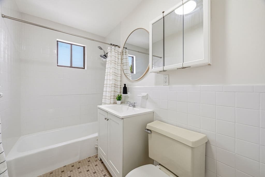 595 Revere Beach Pkwy # 40, Revere MA 02151 photo 30
