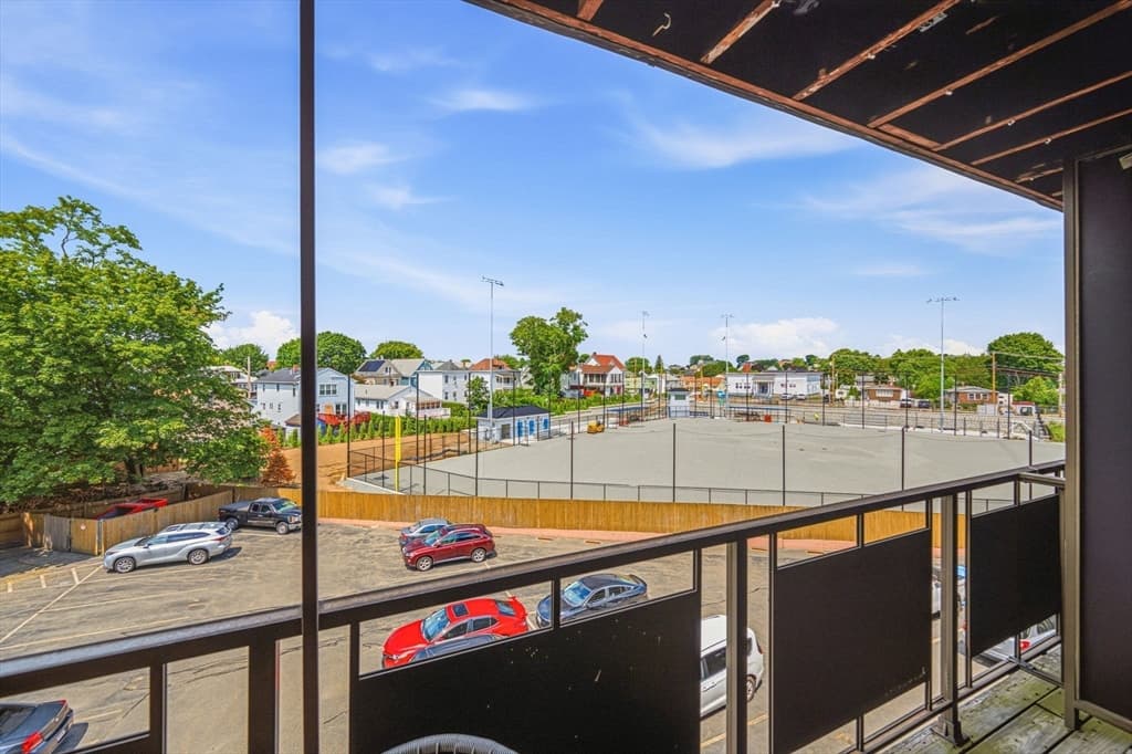 595 Revere Beach Pkwy # 40, Revere MA 02151 photo 15